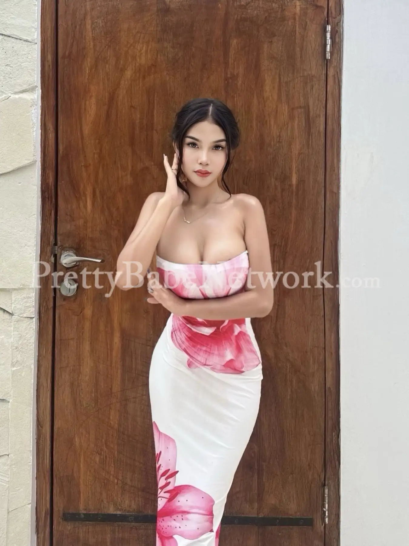 Annisa with Real Big Boobs & Booty - College-Going Indonesian escort in Lodhi Colony